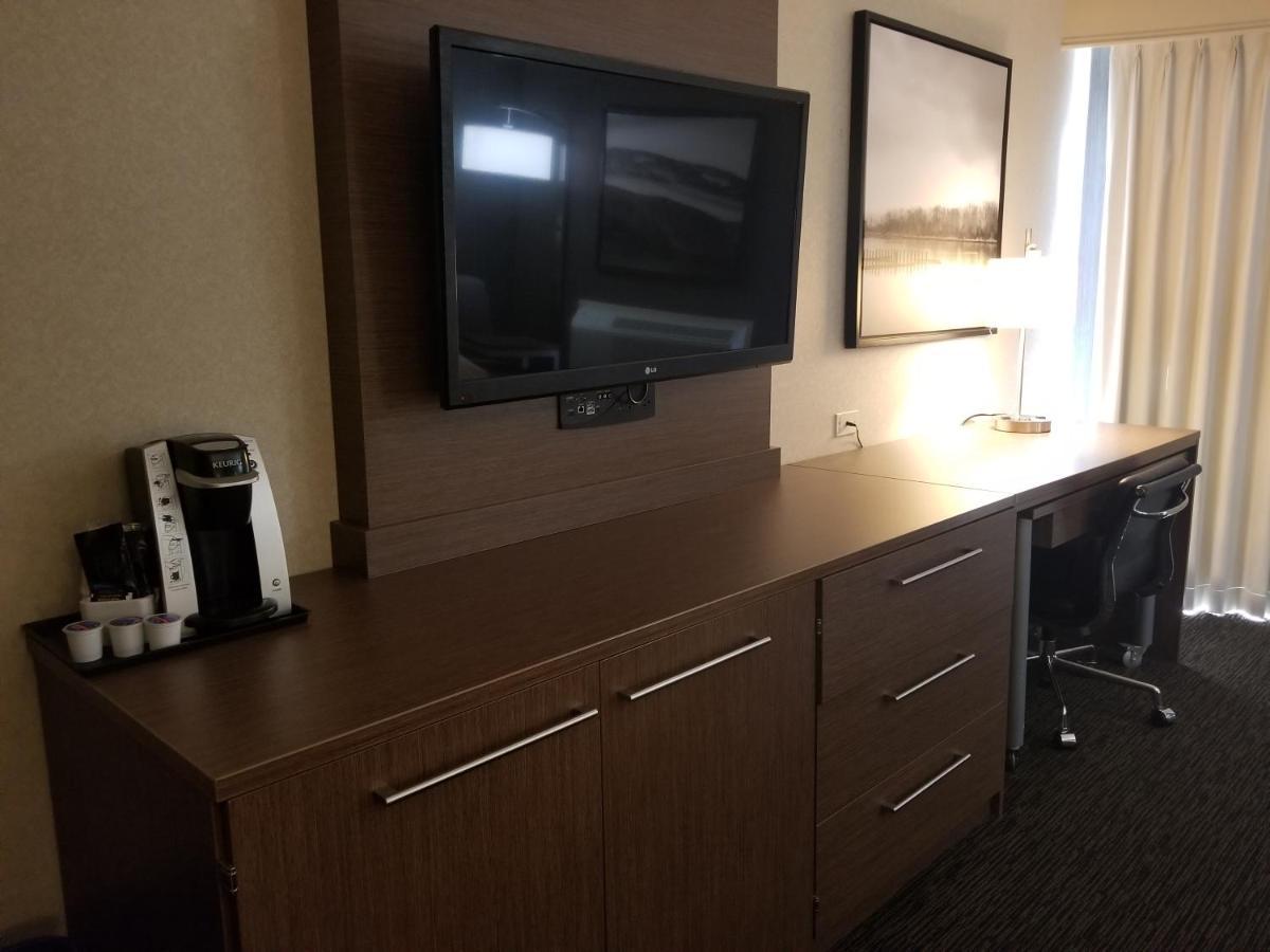 Holiday Inn Express Edmonton Downtown By Ihg Extérieur photo