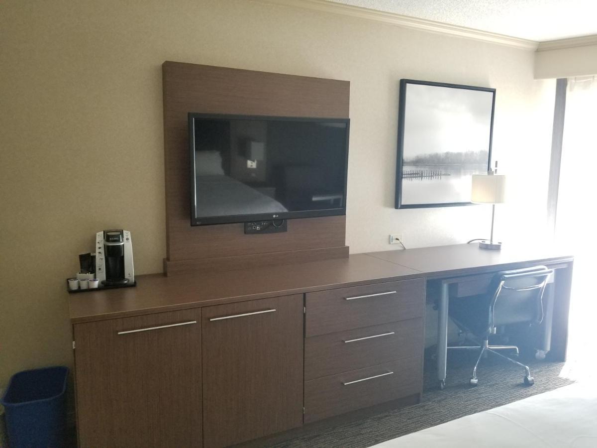 Holiday Inn Express Edmonton Downtown By Ihg Extérieur photo