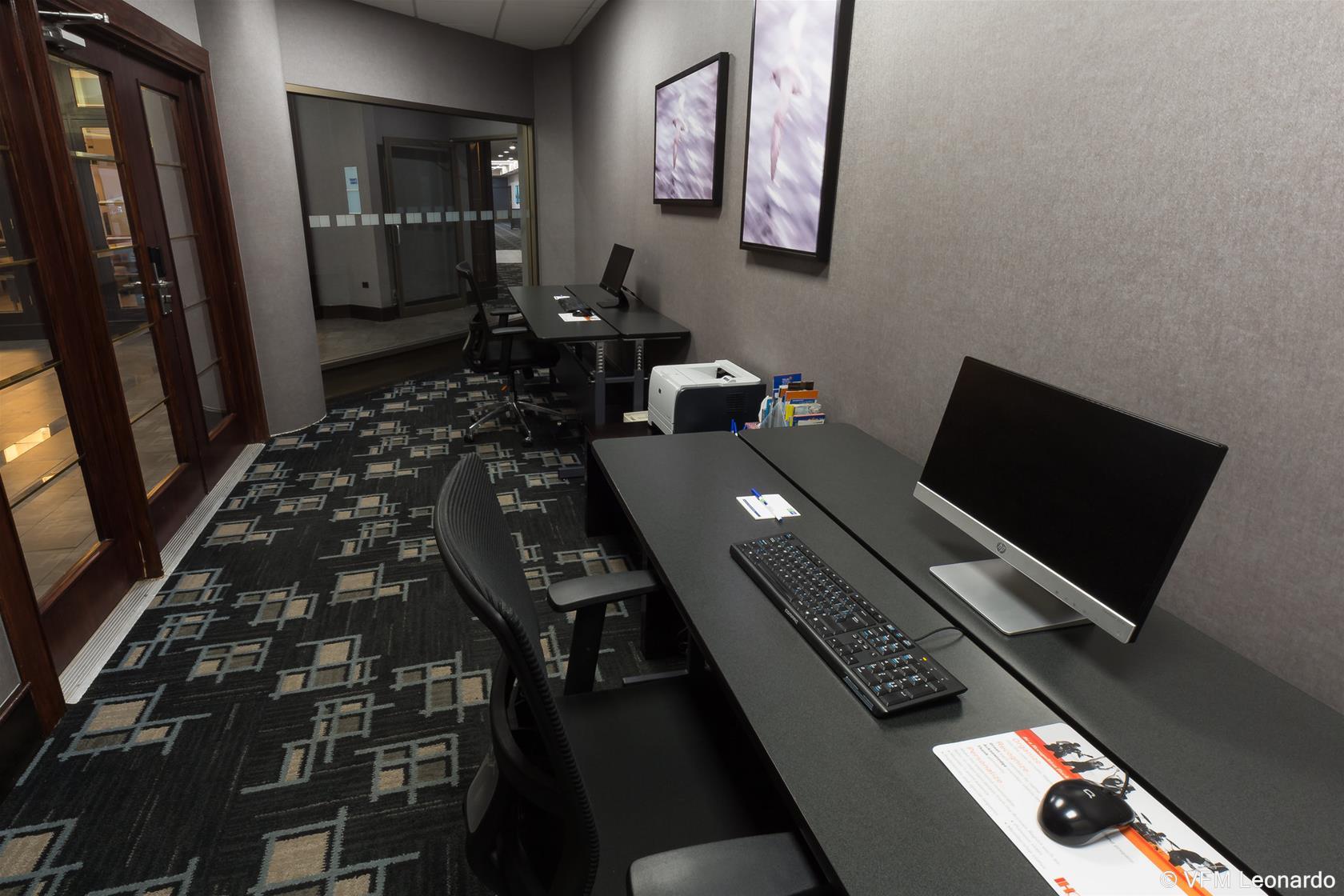Holiday Inn Express Edmonton Downtown By Ihg Extérieur photo