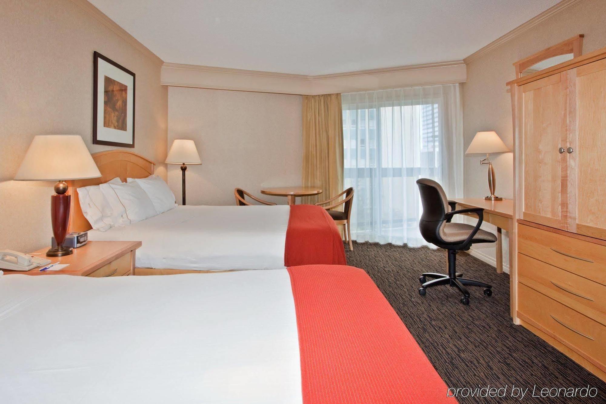 Holiday Inn Express Edmonton Downtown By Ihg Extérieur photo